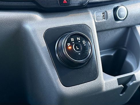 Used 2022 Ford E-Transit Medium Roof w/ Load Area Protection Package image 8