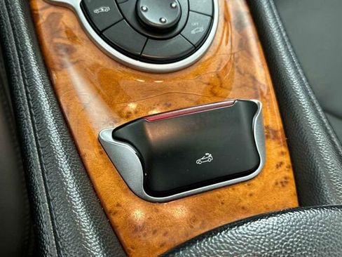 Used 2005 Mercedes-Benz SL 500 image 33