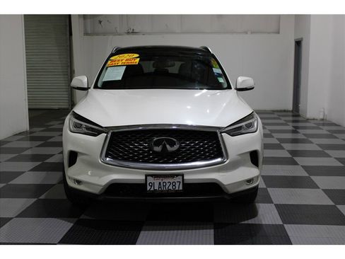 Used 2020 INFINITI QX50 Luxe image 2