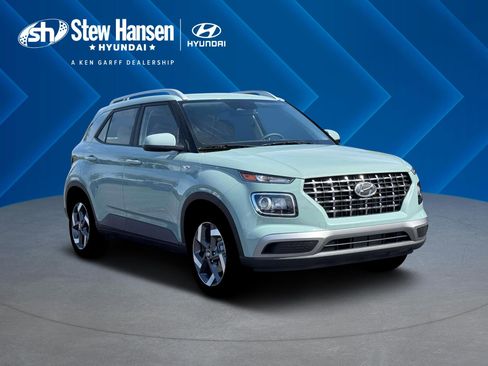 New 2026 Hyundai Venue SEL FWD image 12
