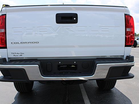 Used 2022 Chevrolet Colorado W/T w/ WT Convenience Package RWD image 14