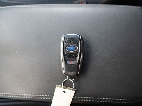 Used 2024 Subaru Ascent Premium w/ Convenience Package image 30