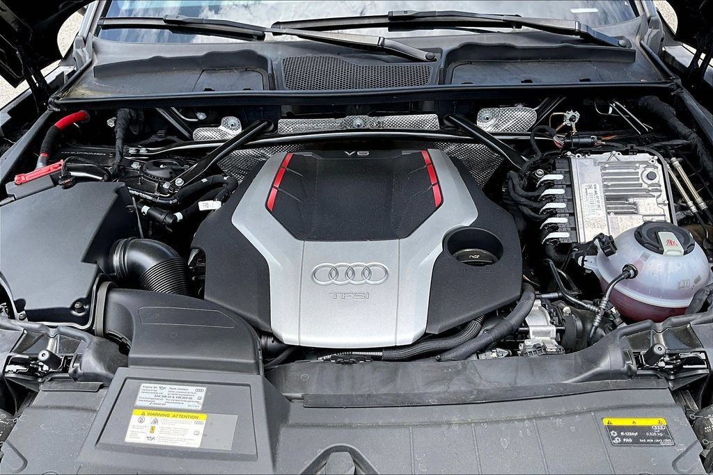 Used 2021 Audi SQ5 Premium Plus w/ Premium Plus Package AWD/4WD image 30