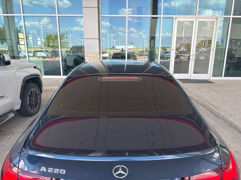 Used 2020 Mercedes-Benz A 220 image 18