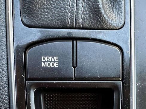Used 2016 Hyundai Sonata SE FWD image 34