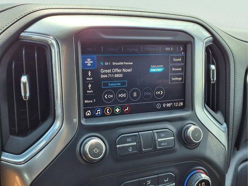 Used 2020 Chevrolet Silverado 2500 LTZ w/ LTZ Convenience Package AWD/4WD image 6