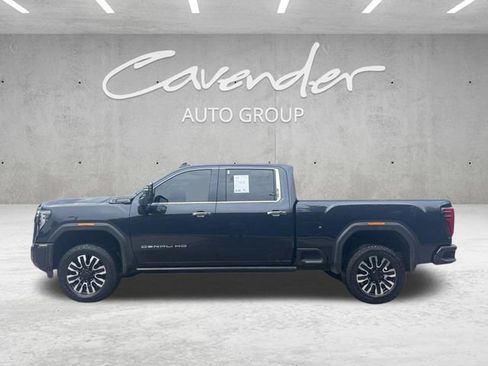 Used 2024 GMC Sierra 2500 Denali Ultimate AWD/4WD image 16