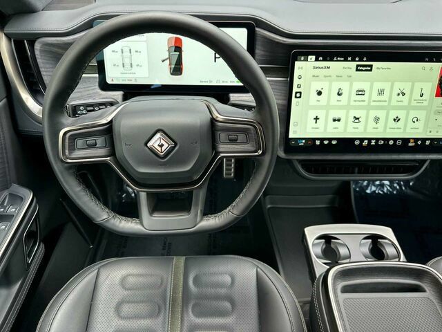 Used 2023 Rivian R1S Adventure Dual AWD/4WD image 17
