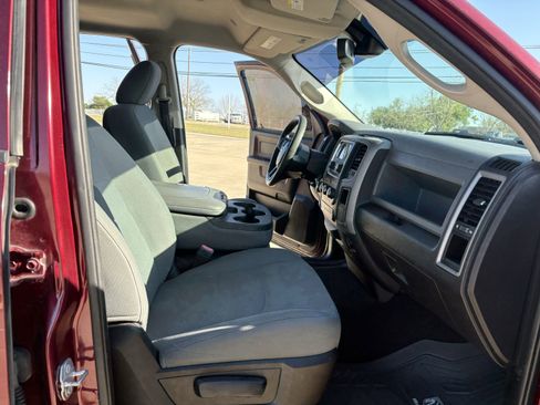 Used 2017 RAM 1500 Express image 16