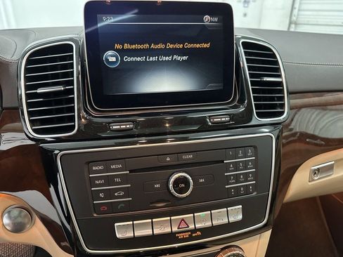 Used 2018 Mercedes-Benz GLS 450 4MATIC image 14