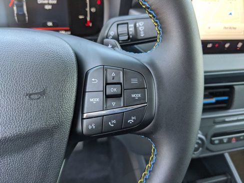 New 2026 Ford Maverick Lobo AWD/4WD image 30