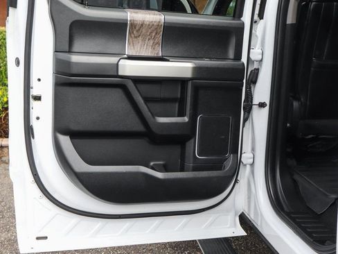 Used 2017 Ford F350 Lariat w/ Lariat Ultimate Package image 46