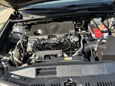 Used 2023 Toyota Camry SE w/ Convenience Package image 34