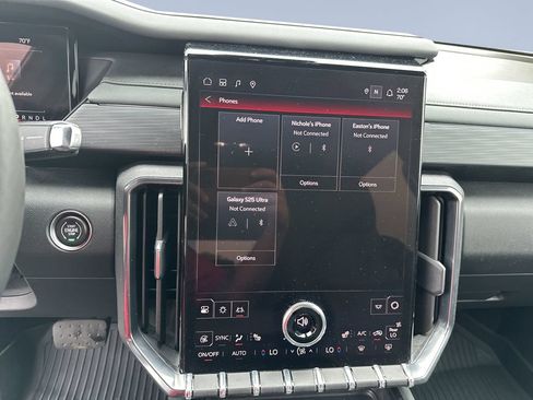 Used 2025 GMC Acadia AT4 w/ LPO, Floor Liner Package AWD/4WD image 19