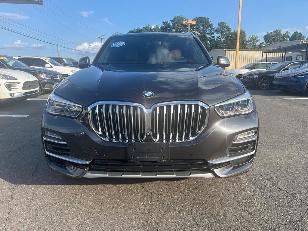 Used 2019 BMW X5 xDrive50i w/ Executive Package AWD/4WD image 2