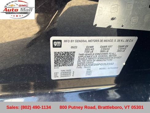 Used 2023 GMC Sierra 1500 Denali w/ Technology Package AWD/4WD image 32