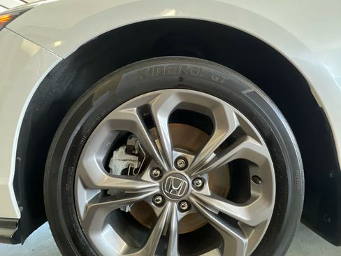 Used 2023 Honda Accord EX-L image 10