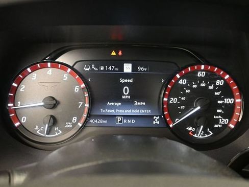Used 2022 Nissan Titan PRO-4X w/ Pro-4x Convenience Package AWD/4WD image 36