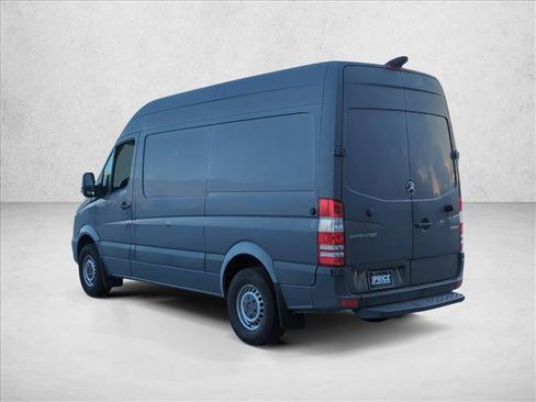 Used 2017 Mercedes-Benz Sprinter 2500 image 8
