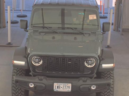 Used 2025 Jeep Wrangler Unlimited Sport S 4xe AWD/4WD image 2