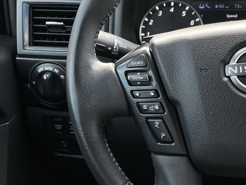 Used 2024 Nissan Titan SV w/ SV Convenience Package image 13
