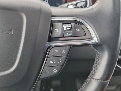 Used 2023 Lincoln Navigator Reserve AWD/4WD image 14