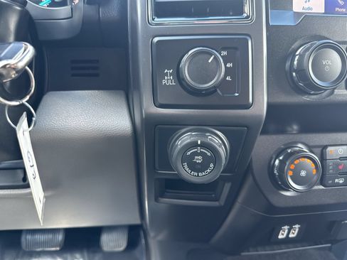 Used 2020 Ford F150 XLT w/ Equipment Group 302A Luxury AWD/4WD image 60