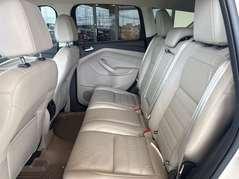 Used 2017 Ford Escape Titanium AWD/4WD image 14