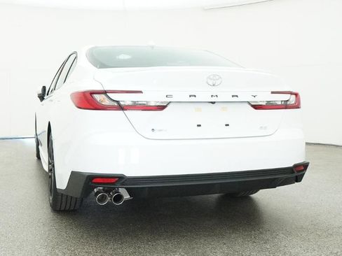 New 2026 Toyota Camry SE image 7