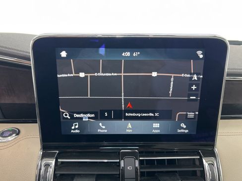 Used 2019 Lincoln Navigator Select w/ Technology Package image 13