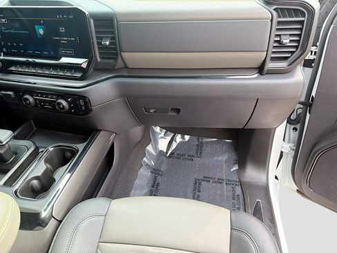 Used 2024 Chevrolet Silverado 1500 ZR2 w/ ZR2 Bison Edition image 18