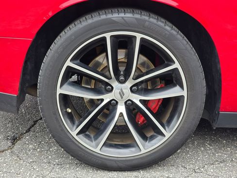 Used 2017 Dodge Challenger R/T Scat Pack w/ Leather Interior Group image 23