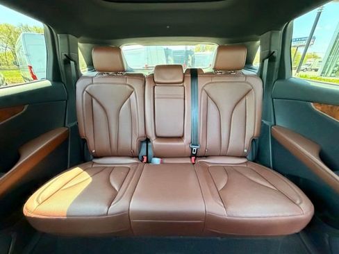 Used 2020 Lincoln Nautilus Reserve w/ Monochromatic Package AWD/4WD image 17