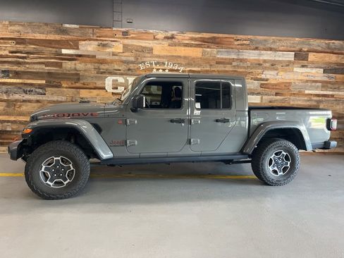 Used 2021 Jeep Gladiator Mojave AWD/4WD image 12