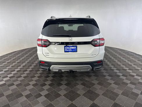 Used 2025 Honda Pilot Elite image 8