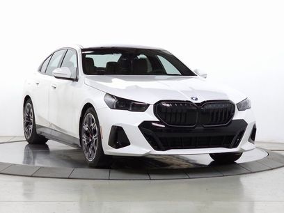 New 2026 BMW 550e xDrive