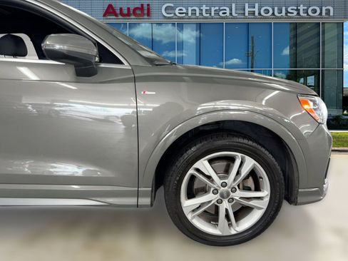 Used 2020 Audi Q3 2.0T Premium w/ Convenience Package image 12