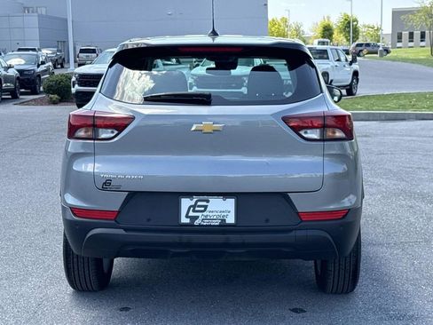Used 2025 Chevrolet TrailBlazer LS w/ LS Confidence Package FWD image 26