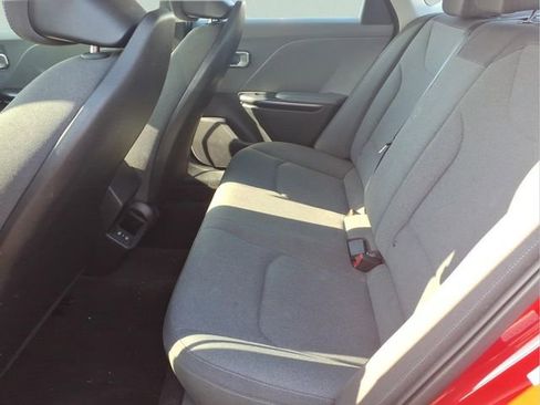 Used 2025 Kia K4 LXS image 20