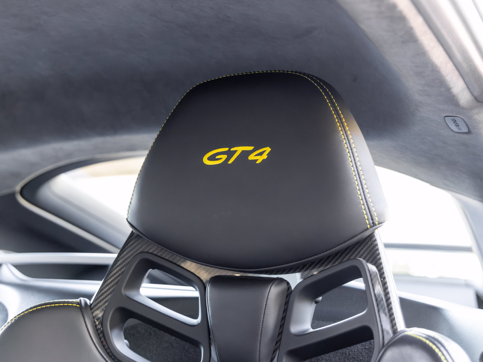 Certified 2021 Porsche 718 Cayman GT4 RWD image 35