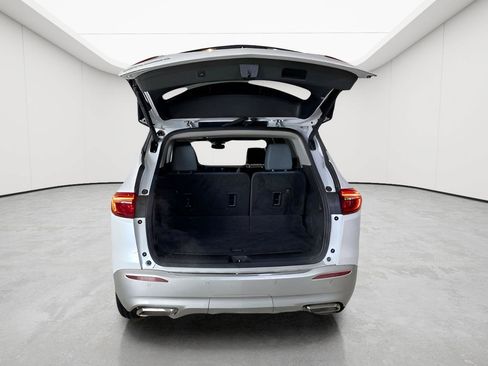 Used 2020 Buick Enclave Essence FWD image 35
