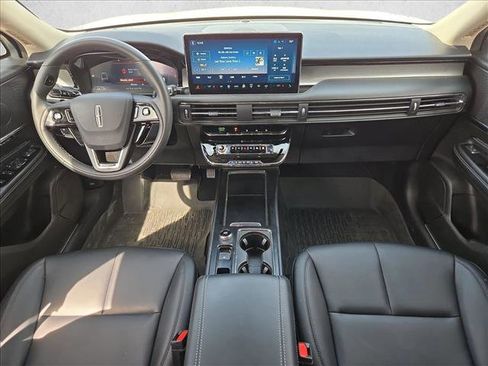 Used 2024 Lincoln Corsair FWD image 15