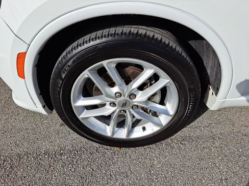 Used 2024 Dodge Durango GT image 19