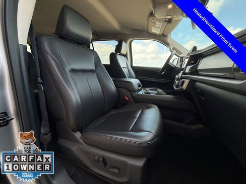Used 2024 Ford Expedition Max XLT image 26