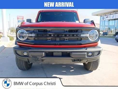 Used 2022 Ford Bronco Big Bend image 2