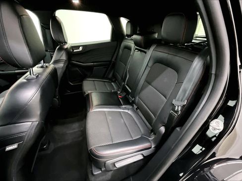 Used 2025 Ford Escape ST-Line image 21