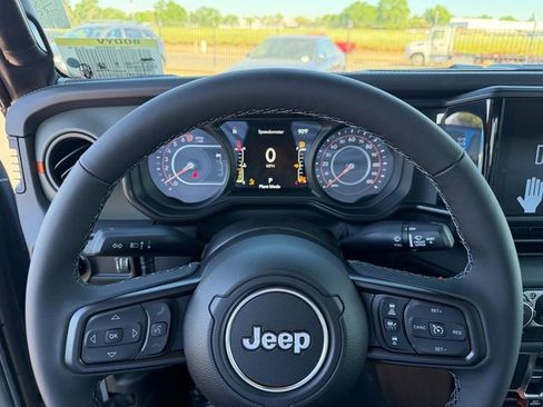 New 2026 Jeep Gladiator Mojave AWD/4WD image 16
