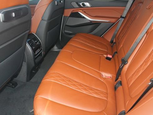 Used 2026 BMW X5 xDrive50e w/ M Sport Package AWD/4WD image 22