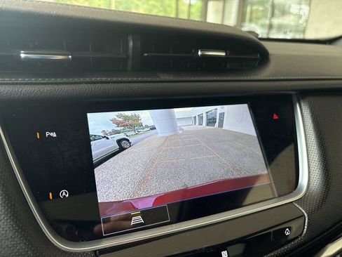 Certified 2021 Cadillac XT5 Premium Luxury AWD/4WD image 15
