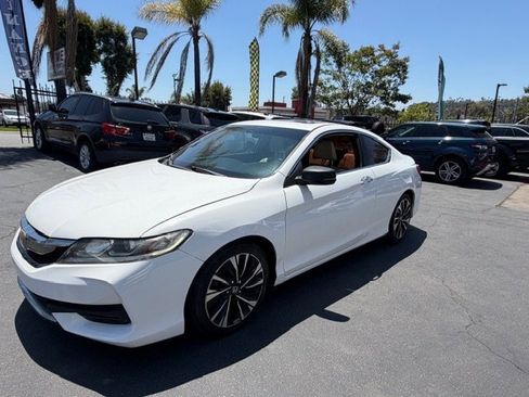 Used 2016 Honda Accord EX-L image 6